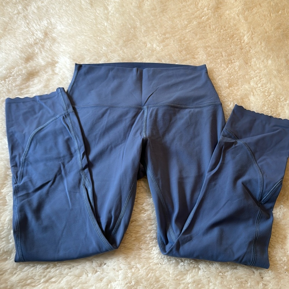 Lululemon align scalloped hem leggings size 6 - 23 inch inseam blue